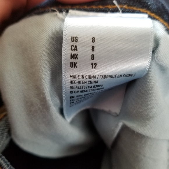 AMERICAN EAGLE OUTFITTERS JEAN SHORTS - Picture 6 of 6